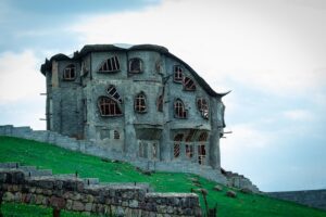 Mit wenigen Schritten das Gartenhaus gemütlich einrichten